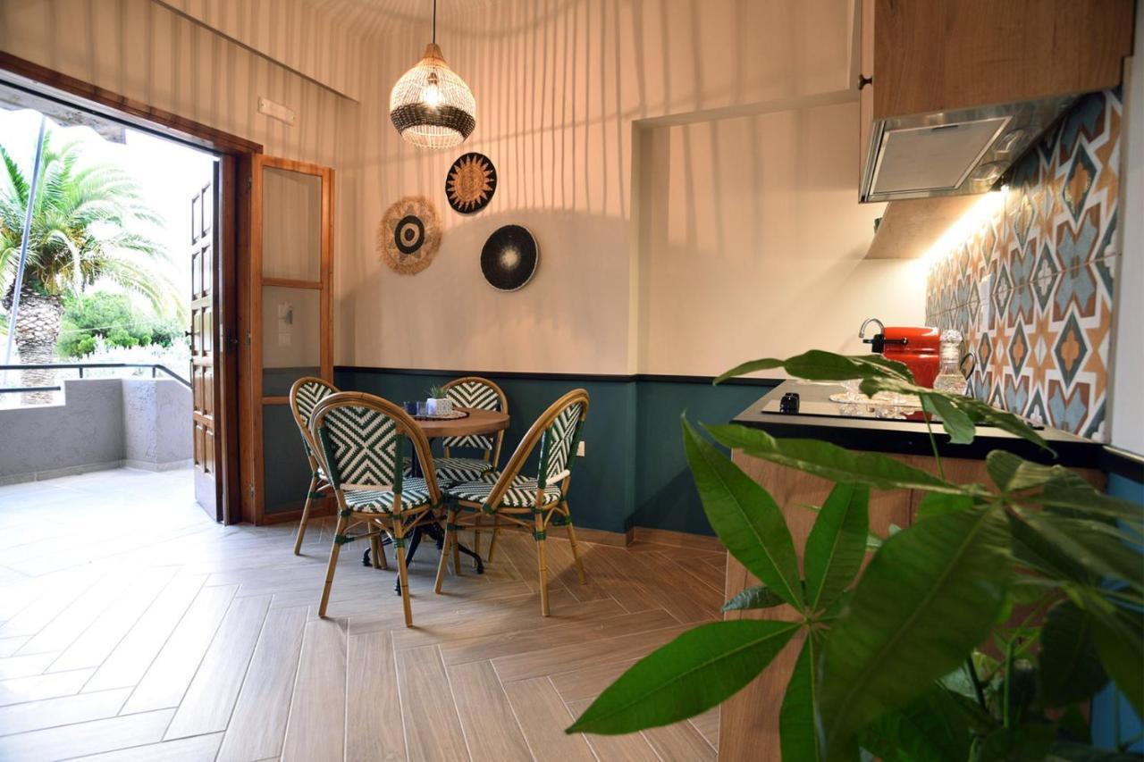 Krissaia Seaside Suites Galaxídhion Extérieur photo