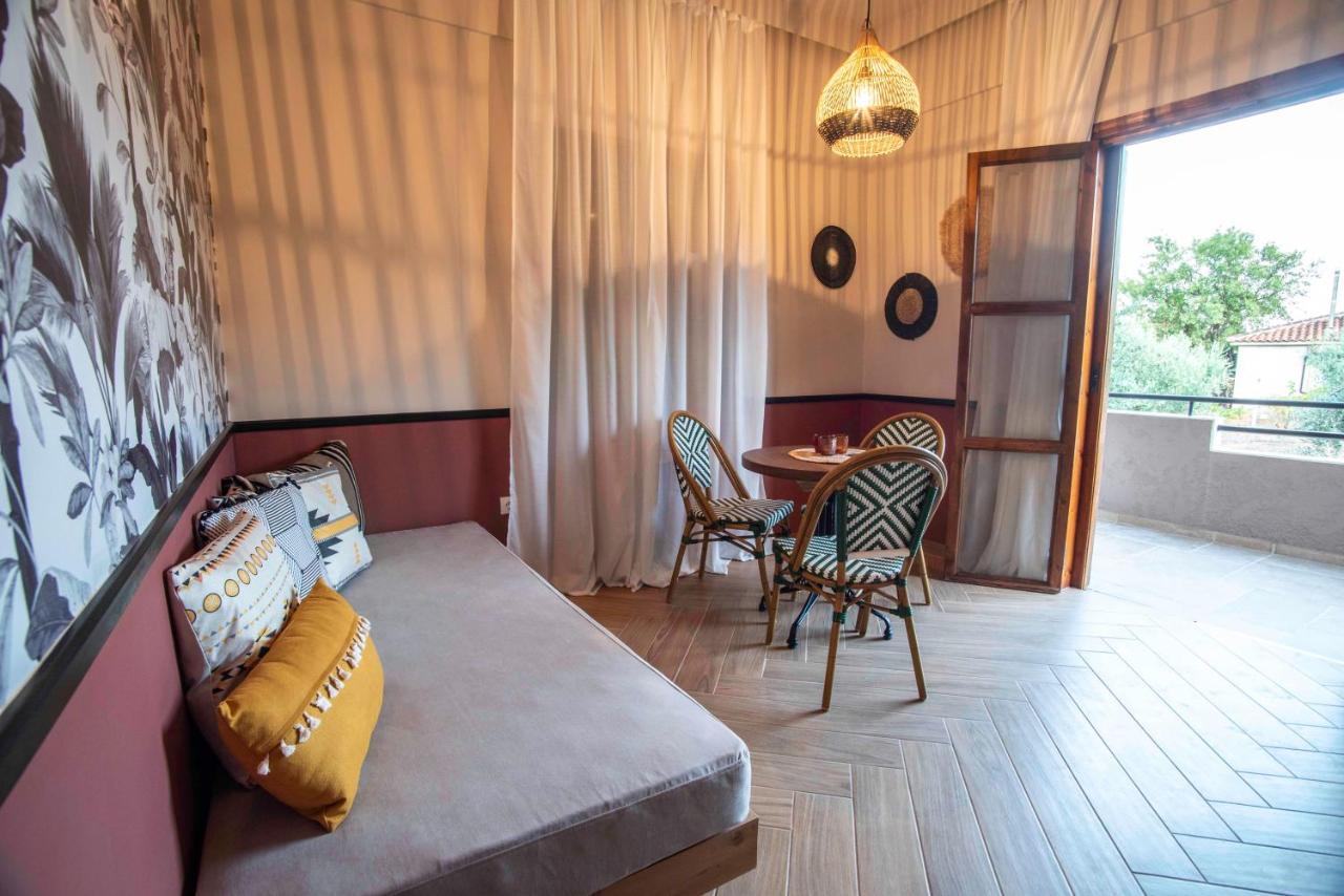 Krissaia Seaside Suites Galaxídhion Extérieur photo
