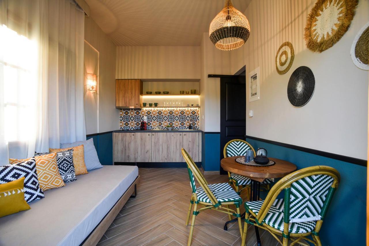 Krissaia Seaside Suites Galaxídhion Extérieur photo
