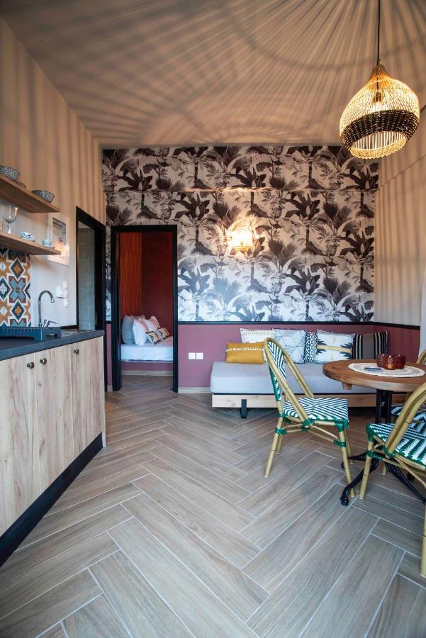 Krissaia Seaside Suites Galaxídhion Extérieur photo