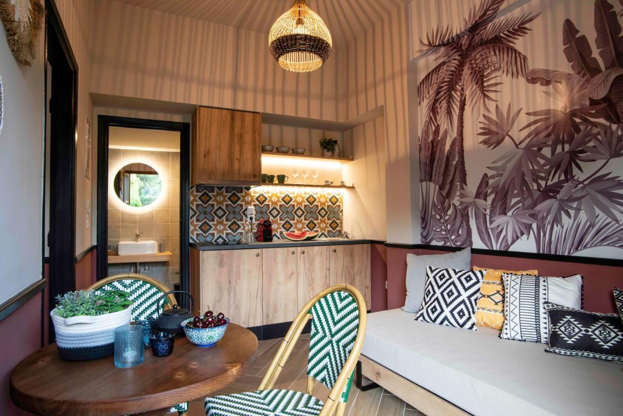 Krissaia Seaside Suites Galaxídhion Extérieur photo